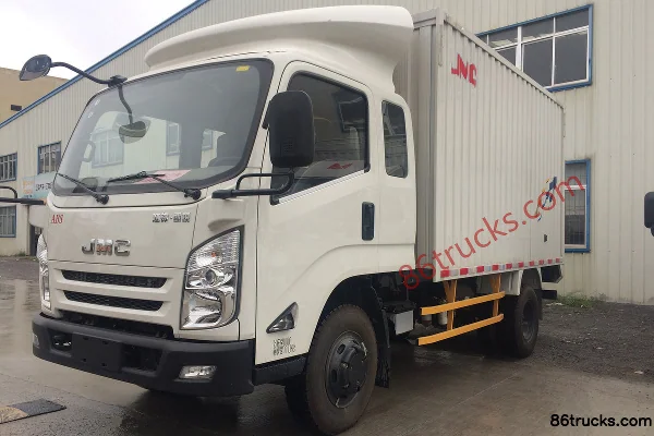 JMC Kairui 800 version lourde 152 ch 4X2(6 roues) camion léger à cabine approfondie 3,7 m Extérieur (2) | 86Trucks