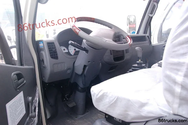 Foton Aoling Chaoyue 95hp 4X2(6 wheels) 4.2m Single Row Van Light Truck (Chassis) Cab (2) | 86Trucks