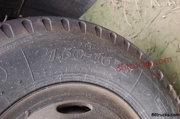 Foton Aoling Jieyun camion moyen 130 ch 4X2(6 roues) 6,2 m camion porteur Châssis (1) | 86Trucks