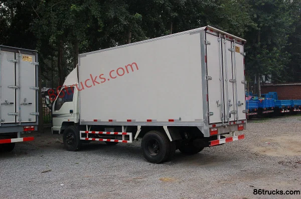 BAIC Qiling 95 hp 4X2(6 wheels) 4.185m Single Row Van Light Truck Exterior (2) | 86Trucks