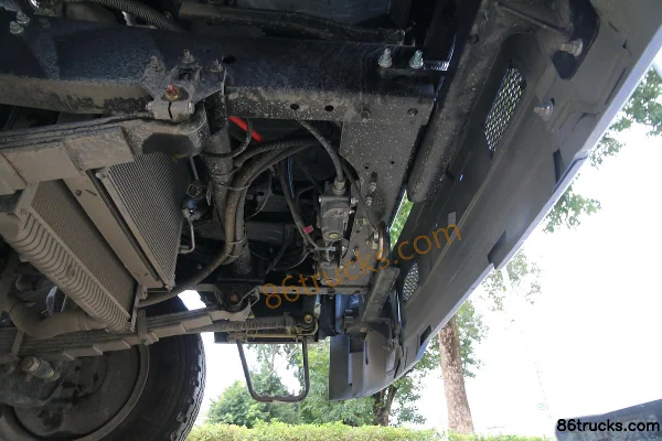 Sinotruk HOWO Tongsai 154 ch 4X2(6 roues) 5,2 m châssis de camion porteur fourgon à cabine demi-avancée (3) | 86Trucks