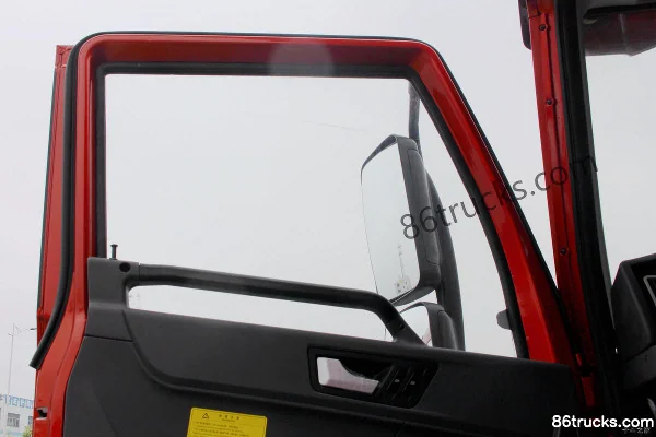 FAW Jiefang Qingdao LuV 180 hp 4x2(6 wheels) 7.6m Van Truck Cab (3) | 86Trucks