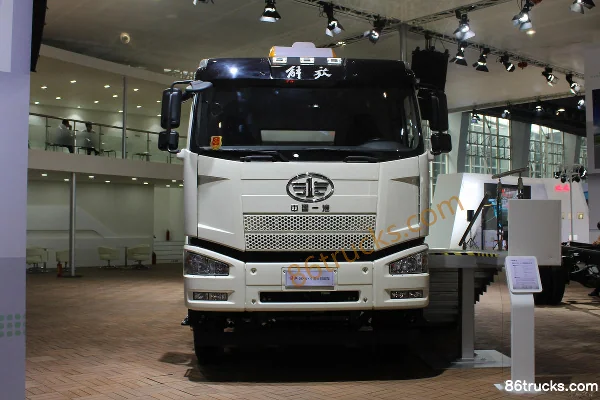 FAW Jiefang J6P camion lourd 350 ch 6X4(10 roues) camion benne Extérieur (2) | 86Trucks