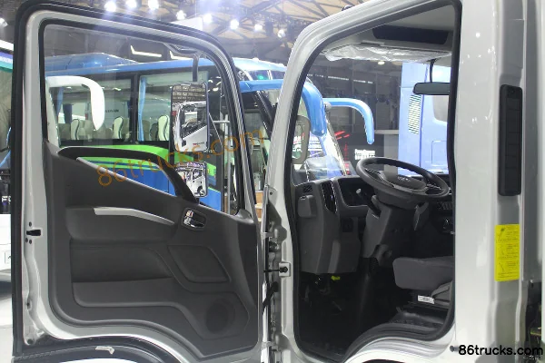 Foton Ollin CTS 129hp 4X2(6 wheels) 4.14m Single-Row Van Light Truck Cab (2) | 86Trucks
