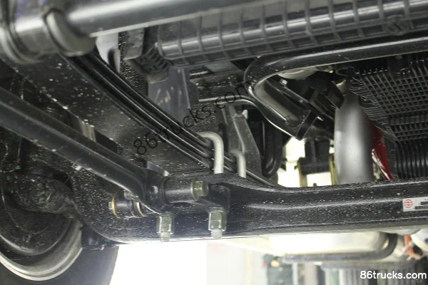 Foton Ollin CTS 129hp 4X2(6 wheels) 4.14m Single-Row Van Light Truck Chassis (2) | 86Trucks