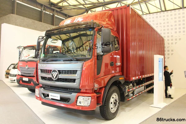Foton Ruowo 154 hp 4X2(6 wheels) 5.2m Single Row Van Truck Exterior (2) | 86Trucks