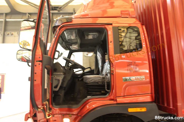 Foton Ruowo 154 hp 4X2(6 wheels) 5.2m Single Row Van Truck Cab (1) | 86Trucks