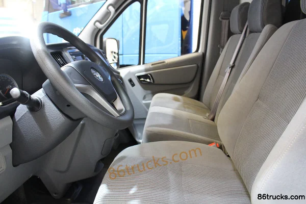 Foton Business Vehicle Tuyano E Commercial Version 2016 129 hp 2.8T short wheelbase high roof closed van Cab (2) | 86Trucks