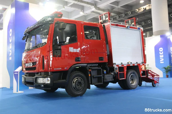 IVECO Eurocargo (Imported) ML100E22 217 hp 4X2(6 wheels) small water tank fire truck chassis Exterior (3) | 86Trucks