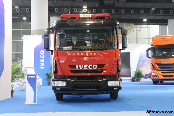 IVECO Eurocargo (Imported) ML100E22 217 hp 4X2(6 wheels) small water tank fire truck chassis Exterior