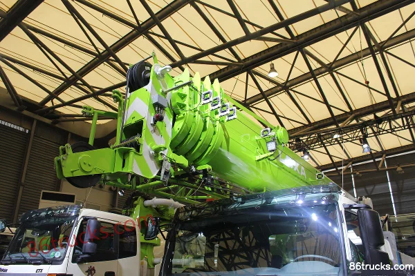 Foton Leisha 25 ton crane truck (FTC25Q5) Exterior (2) | 86Trucks