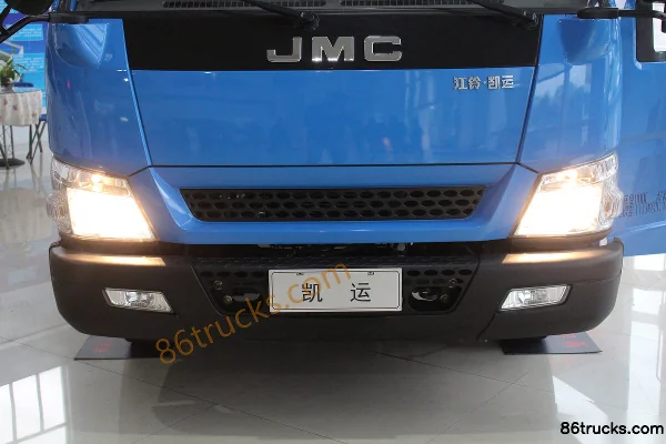 JMC Shunda Standard Edition 102 hp 4X2(6 wheels) 3.1m Single Row Flatbed Light Truck Exterior (3) | 86Trucks
