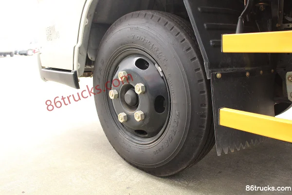 JMC Xinshunda 116 ch 4X2(6 roues) 4,21 m camion léger fourgon cabine avancée (grand conteneur) Châssis (1) | 86Trucks