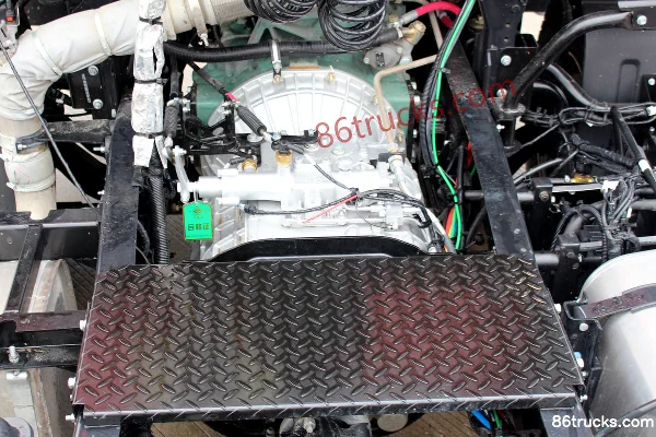 JAC Gallop K5W heavy truck 350 ch 6X4(10 roues) tractor truck Châssis (3) | 86Trucks