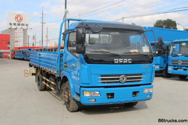 Dongfeng Duolika D7 2018 Light-load version 130hp 4X2(6 wheels) 5.15m single-row flatbed light truck Exterior (2) | 86Trucks