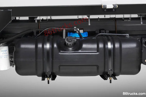JAC Kangling X5 Comfort Quanchai 68 hp 4X2(6 wheels) Diesel 3.1 meter flatbed mini truck Chassis (3) | 86Trucks