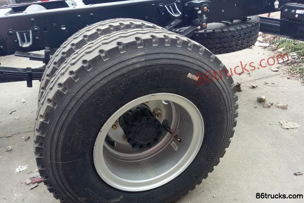 Sinotruk HOWO Hanjiang 129 ch 4X2(6 roues) châssis de camion léger à ridelles à cabine simple 4,15 m Extérieur (3) | 86Trucks
