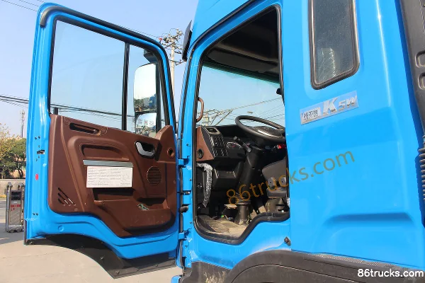 JAC Gallop K5w camion lourd 280 ch 6X2(8 roues) camion porteur fourgon 9,6 m Cabine (1) | 86Trucks