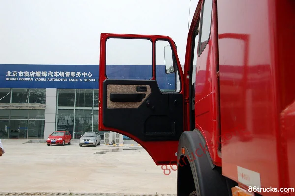 Beiben NG80B Heavy Truck 375hp 8X4(12 wheels) 8.2m Dump Truck Cab (1) | 86Trucks