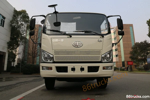 FAW Jiefang J6F version lourde 160 ch 4X2(6 roues) châssis de camion léger à ridelles, cabine simple 4,21 m Extérieur (3) | 86Trucks