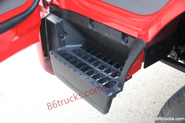 FAW Jiefang Hu VN 95 hp 4X2(6 wheels) 3.65m Single Row Flatbed Light Truck Cab (3) | 86Trucks