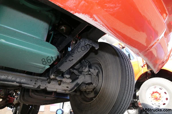 FAW Liute Anjie (L5R) camion lourd 420 ch 6X4(10 roues) tracteur routier à capot Châssis (3) | 86Trucks