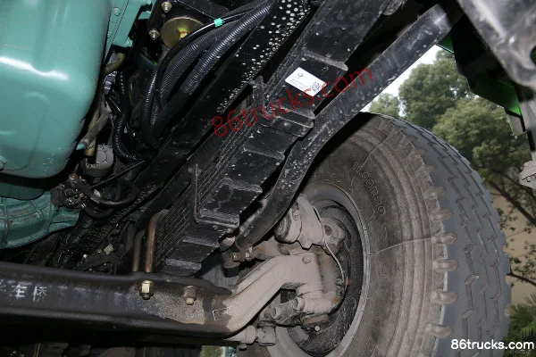 FAW Jiefang New J6P Heavy Truck 390hp 8X4(12 wheels) 5.8m Dump Truck Chassis (3) | 86Trucks