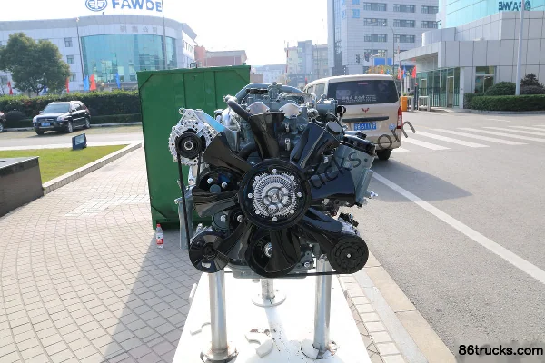 Dachai CA4DD1-11E4R 110 hp 3L China IV Diesel Engine Exterior (2) | 86Trucks