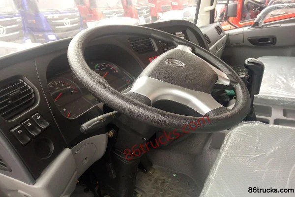 Dongfeng Tesheng 160hp 4X2(6 wheels) 4.2m Dump Truck (10-speed) (EQ3040GF) Cab (1) | 86Trucks
