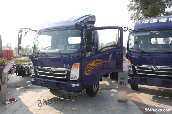 Sinotruk HOWO H3 129 hp 4X2(6 wheels) 3300mm wheelbase single-row light truck chassis Exterior (3) | 86Trucks