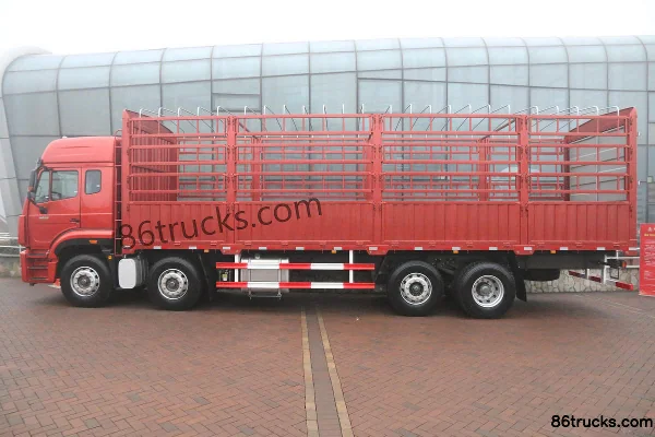 Sinotruk Haohan J5G camion lourd 280 ch 8X2(10 roues) camion porteur à ridelles 9,5 m Extérieur (3) | 86Trucks