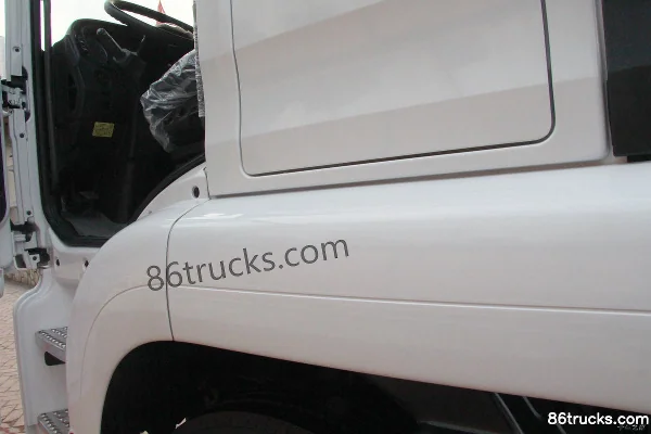 Sinotruk Sitrak C7H heavy truck 400 hp 4X2(6 wheels) tractor truck Cab (1) | 86Trucks