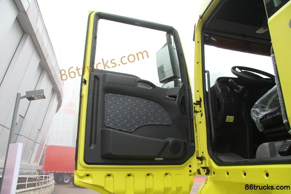 Sinotruk Sitrak C7H heavy truck 440 hp 4X2(6 wheels) tractor truck (high roof) Cab (1) | 86Trucks