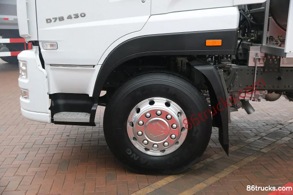 Sinotruk Steyr D7B Heavy Truck Lightweight Version 430 hp 6X4(10 wheels) CNG Tractor Truck (Carbon Fiber Tank) Chassis (1) | 86Trucks