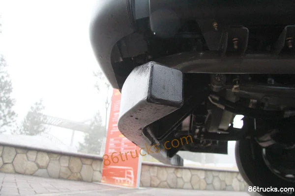 Sinotruk Sitrak C5H Medium Truck 210hp 4X2(6 wheels) 7.92m Postal Truck Chassis (2) | 86Trucks