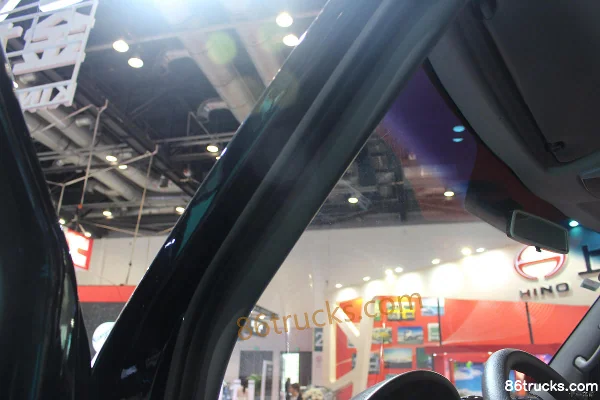HIGER H6V 116 hp 6.01m Enclosed Van (Pure Electric) Cab (2) | 86Trucks