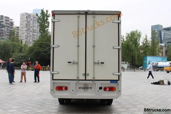 FARIZON E200 Luxury Edition 6.7T 4.14m Single Row Pure Electric Van Light Truck 76.28kWh 4X2(6 wheels) Exterior (2) | 86Trucks