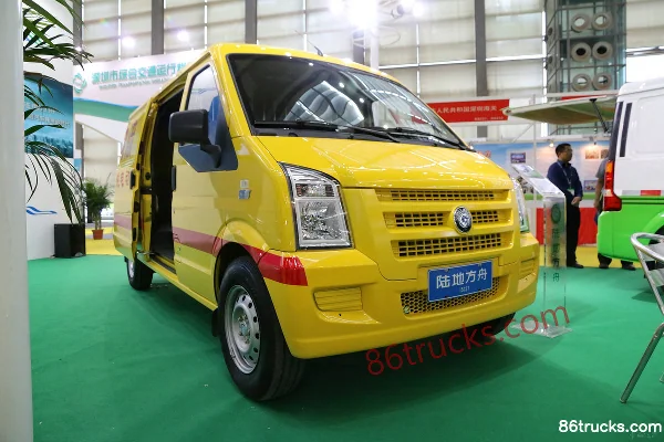 Green Wheel Green Wheel Weitu Z35 Electric Panel Van