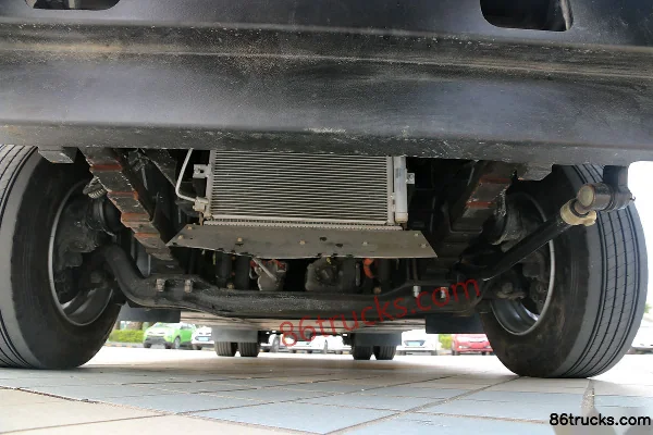 BYD T7 10.7T 5.6m pure electric van light truck 4X2(6 wheels) Chassis (2) | 86Trucks