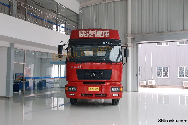 SHACMAN Delong F2000 Heavy Truck 336 hp 4X2(6 wheels) Tractor Truck (Widened Extended High Roof) Exterior