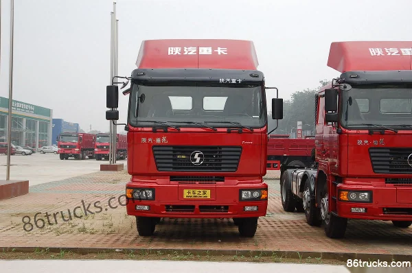SHACMAN Delong F2000 Heavy Truck 300 hp 6X4(10 wheels) Tractor Truck Exterior