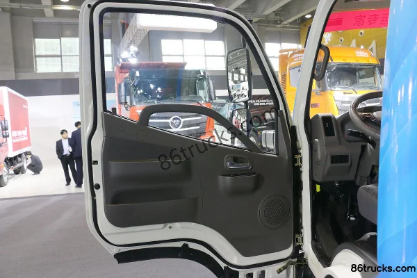 Foton Aumark EST Super Truck 4.5T 4.17m single-row pure electric van light truck 4X2(6 wheels) Interior (1) | 86Trucks