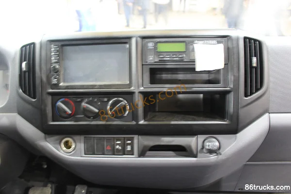 Foton Ollin EV 4.33T 4.17m Single Row Pure Electric Van Chassis 4X2(6 wheels) Interior (3) | 86Trucks
