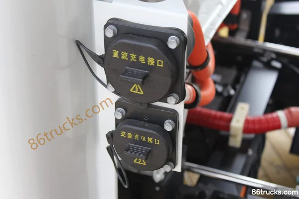 JAC Shuailing i3 Single Row Pure Electric Mini Truck Chassis 4X2(6 wheels) (3) | 86Trucks