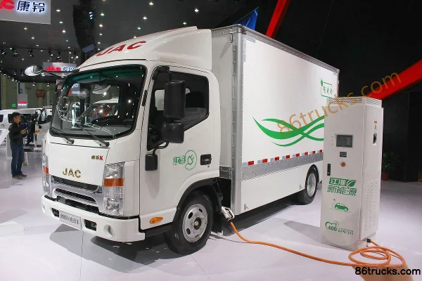JAC Shuailing K340 Single Row Pure Electric Van Light Truck 4X2(6 wheels) Exterior (2) | 86Trucks