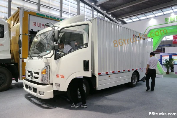 Dongfeng Teshang 7.1T 4,2 m cabine simple fourgon électrique pur (EQ5070XXYTBEV3) 4X2(6 roues) Extérieur (3) | 86Trucks