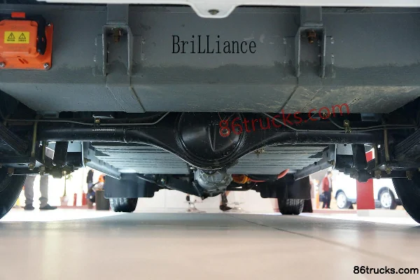 Jinbei Qiyun 41hp 4.2m pure electric enclosed truck Chassis (2) | 86Trucks