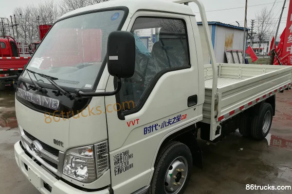 Foton Times Small Card Star Q2 87hp 4X2(6 wheels) 3.3m Single-row Flatbed Mini Truck Exterior (2) | 86Trucks