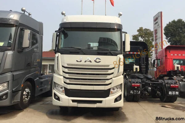 JAC Gallop K7W Heavy Truck Comfort Edition 540hp 6X4(10 wheels) Tractor Truck Exterior (2) | 86Trucks