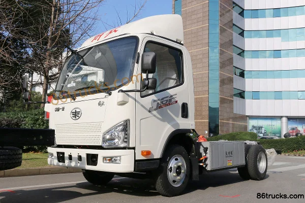 FAW Jiefang J6F 4.5T 3.66m Single Row Pure Electric Van Light Truck Chassis 4X2(6 wheels) Exterior (2) | 86Trucks